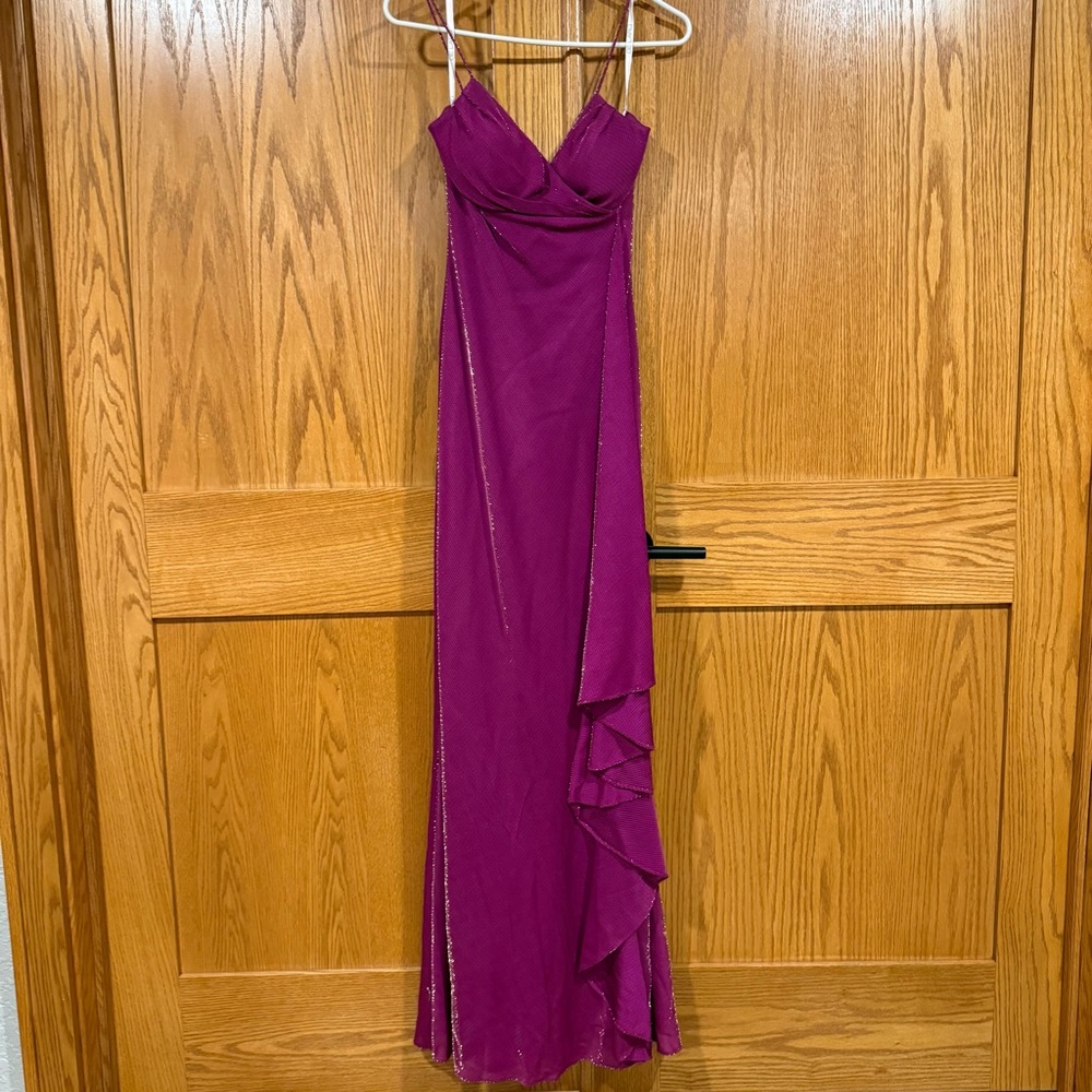 Elegant Fuchsia Maxi Dress